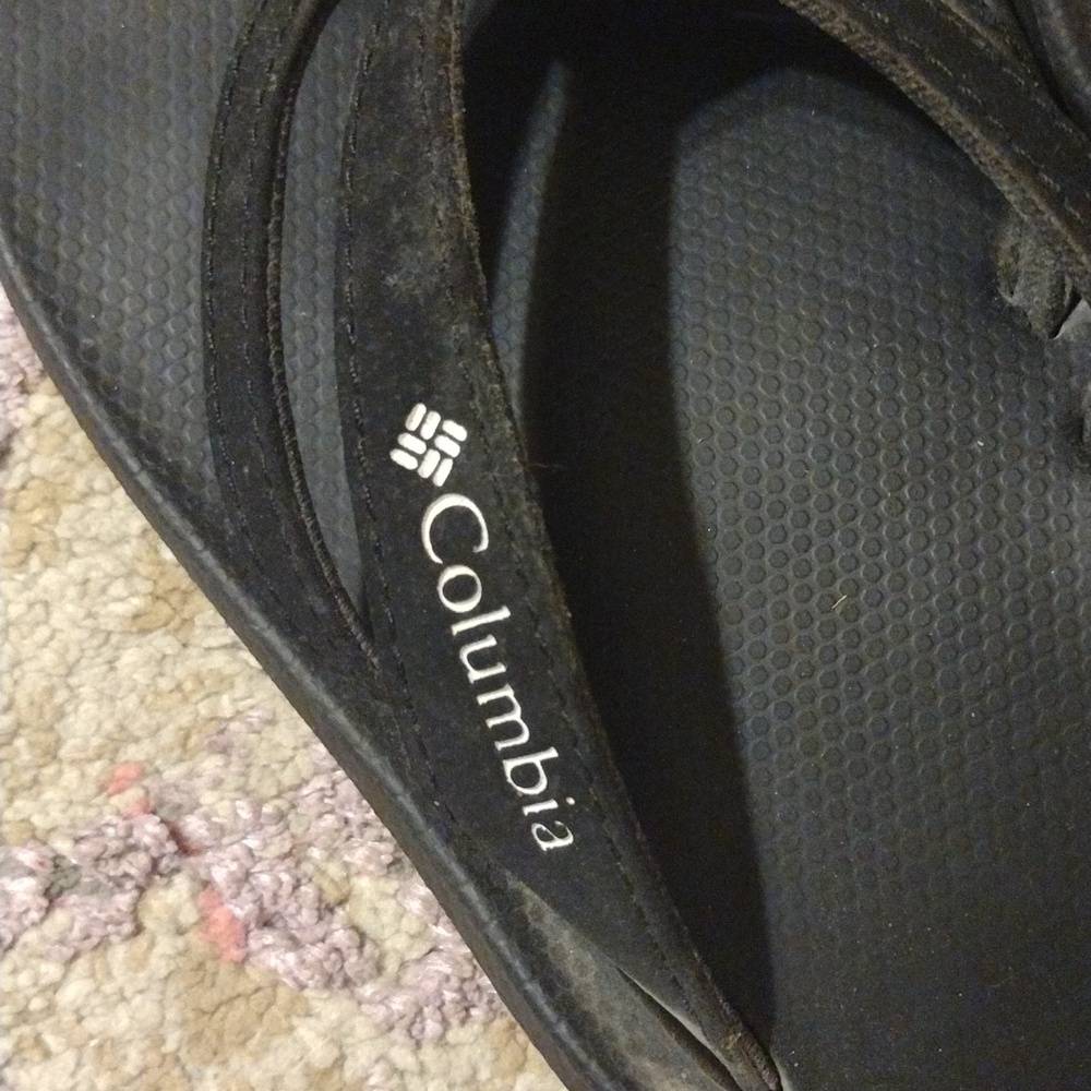 Columbia Women's Black Sandals View 2